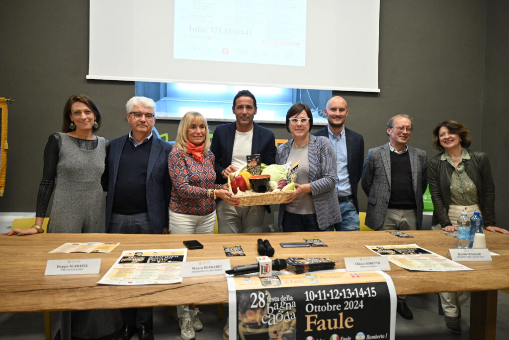 Presentata la Festa della Bagna Caöda di Faule. Si terrà dal 10 al 15 ottobre