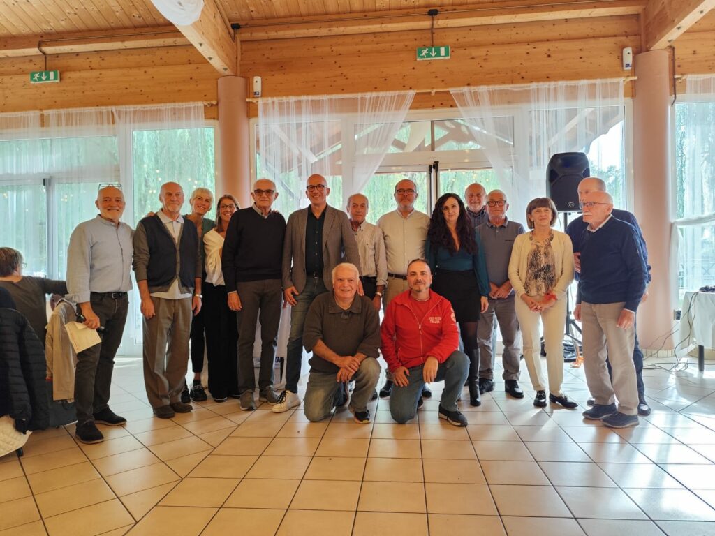 Premiazioni dei volontari al pranzo sociale della CRI Racconigese